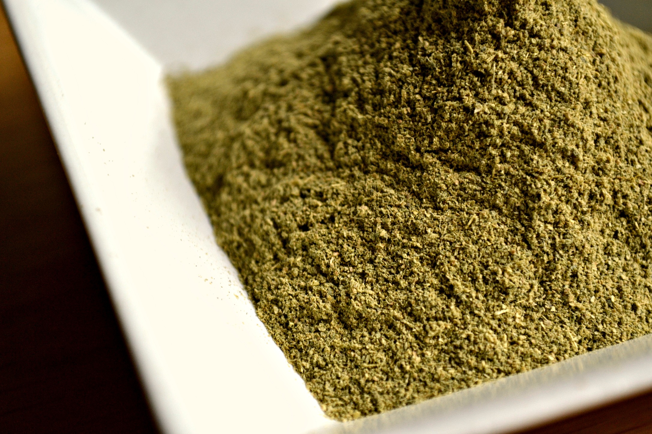 Kaffir Lime Leaf Powder – SOS Chefs